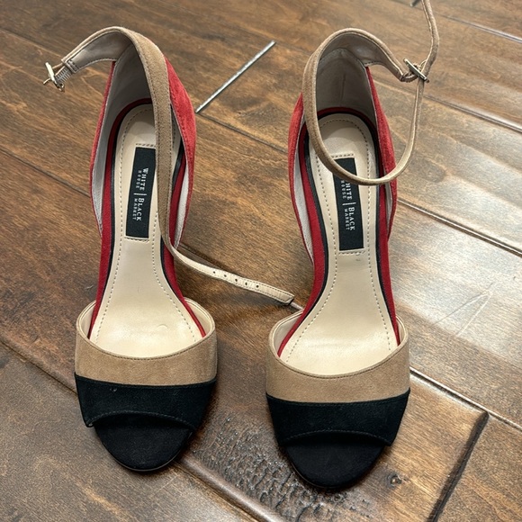 Excellent condition heels - Picture 2 of 4